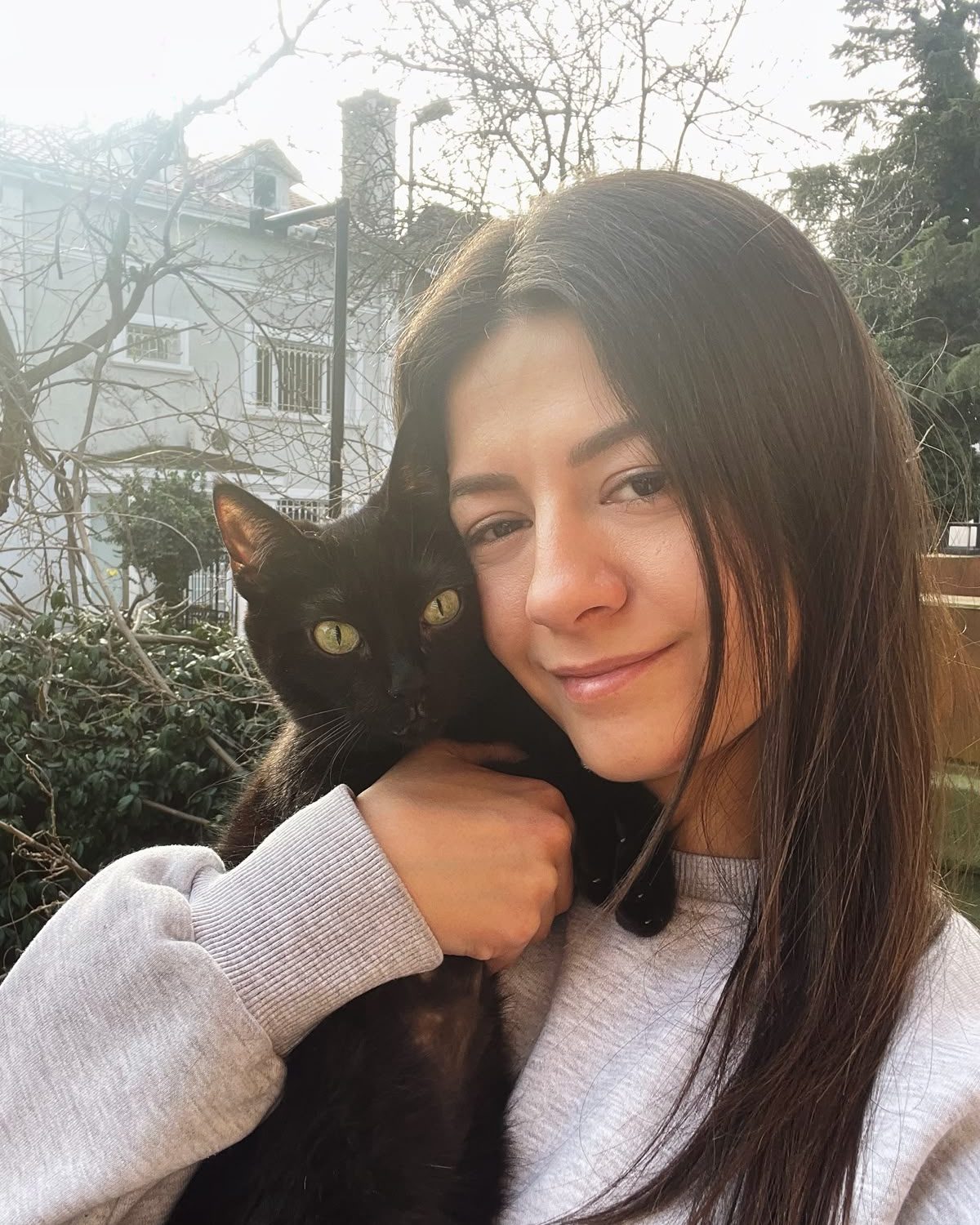 Asistan Elif Okatan